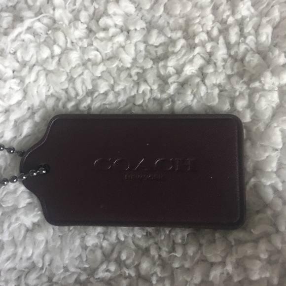 Coach leather hangtag - Picture 2 of 6